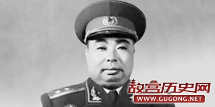 吴法宪“提包政委”绰号的来源