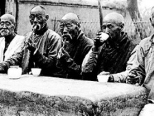 晚清八旗子弟玩乐旧照