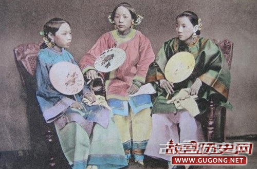 老照片：直击清朝时期珍贵的彩色照片