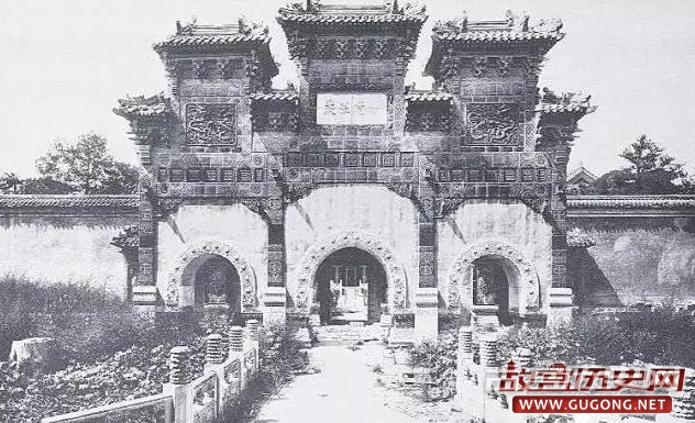 日本摄影师记录清末皇城旧影