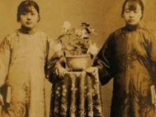 老照片：民国女子以丰腴为美？