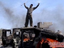 2003年伊拉克罕见老照片:实拍战争的残酷性