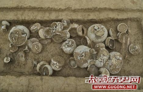 四川成都考古首次发现未成年人以瓮葬形式集中掩埋墓葬