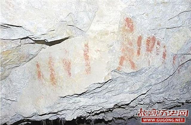 青藏高原发现首个史前洞穴