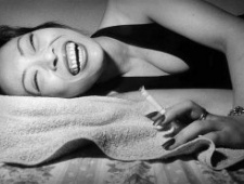 历史黑镜头:上世纪世界各地性工作者黑白照片