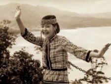 罕见的绝版邓丽君青涩老照片