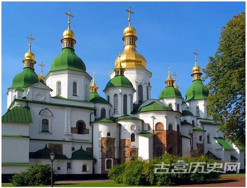 俄罗斯的教堂为何是「洋葱头」？