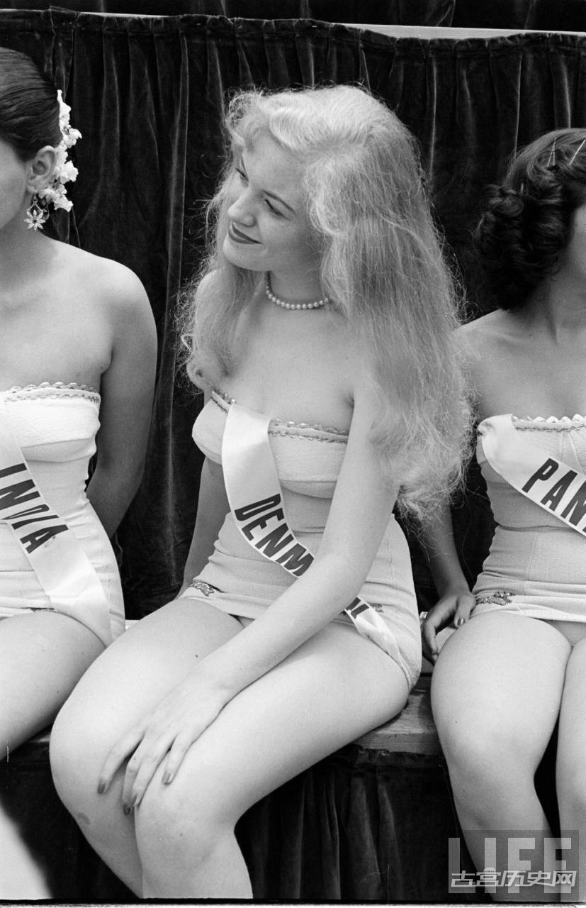 1952年首届世界环球小姐选美赛投降没几年的日本也参加了
