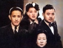 袁世凯家人罕见老照片：女子仙姿玉貌，男子临风玉树