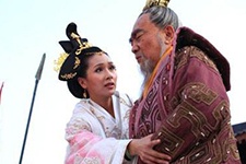 晋献公杀太子申生的原因?申生为什么不反抗?