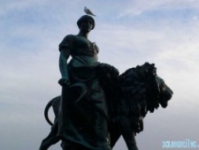 历史高考题关于英国君主立宪制