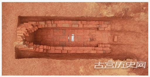 湖南蓝山县发现两座唐代纪年砖墓