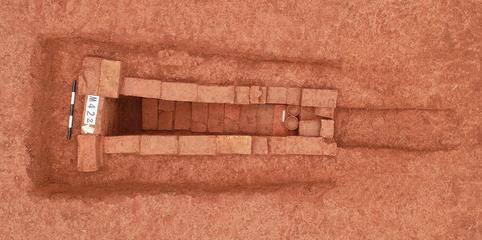 湖南蓝山县发现两座唐代纪年砖墓