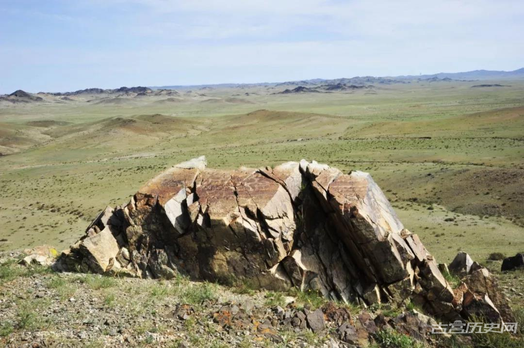 吉林大学2019年度赴蒙古联合考古发掘成果概要