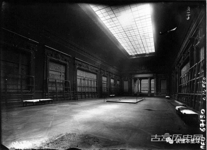 纳粹占领巴黎后,蒙娜丽莎如何继续保持微笑?