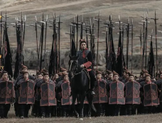 《大秦赋》：谁在痛骂那个“早熟”的王朝？